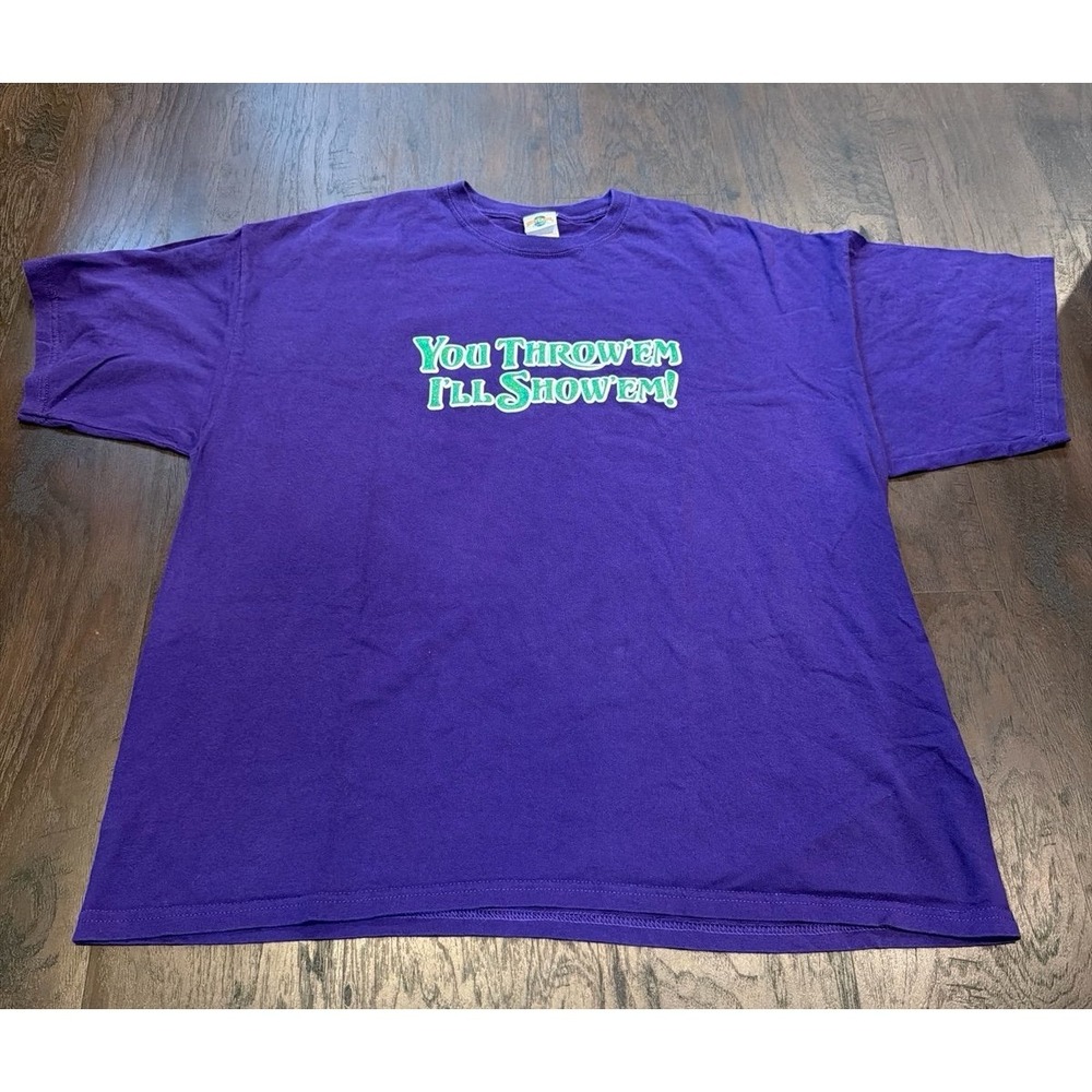 Universal Studios Mardi Gras Shirt You Throw Em Ill Show Em Purple Tee